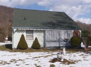 56683 Ferry Landing Rd, Shadyside, OH 43947