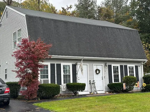 7 Lake Dr, Berlin, CT 06037