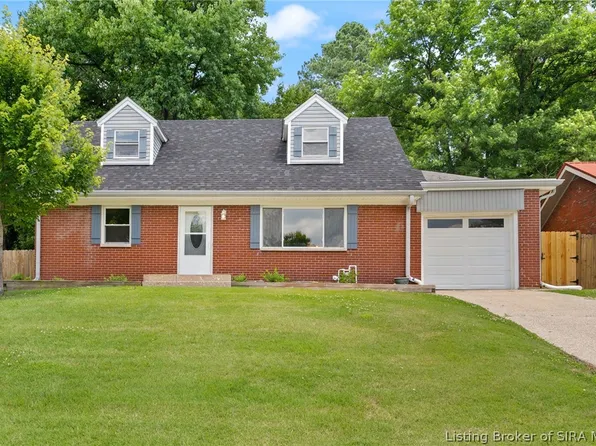 2428 Stover Drive, New Albany, IN 47150