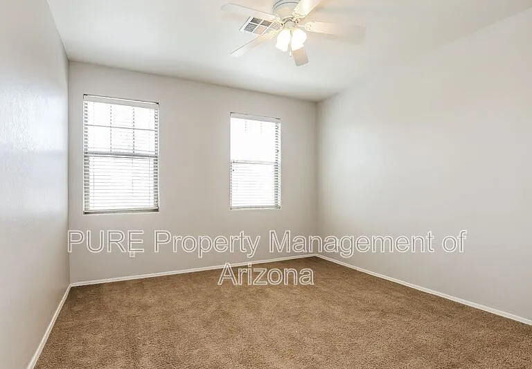 43558 W Oster Dr — Photo 21