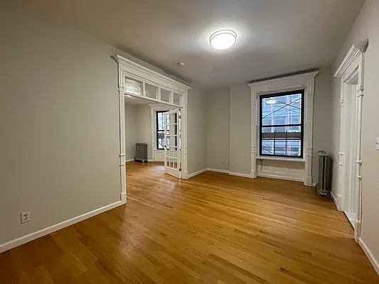 Rented by Oxford Property Group | media 13