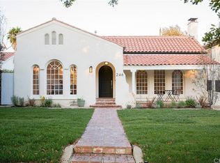 246 N Beachwood Dr, Los Angeles, CA 90004