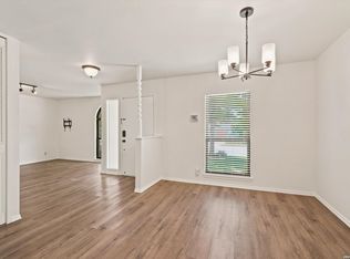 7829 Village Oak Dr, Live Oak, TX 78233