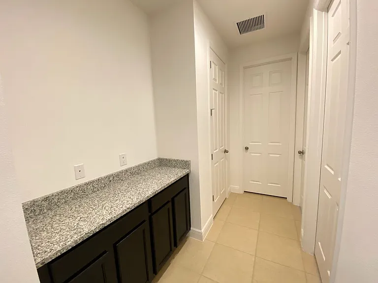 4956 Blanche Ct — Photo 9