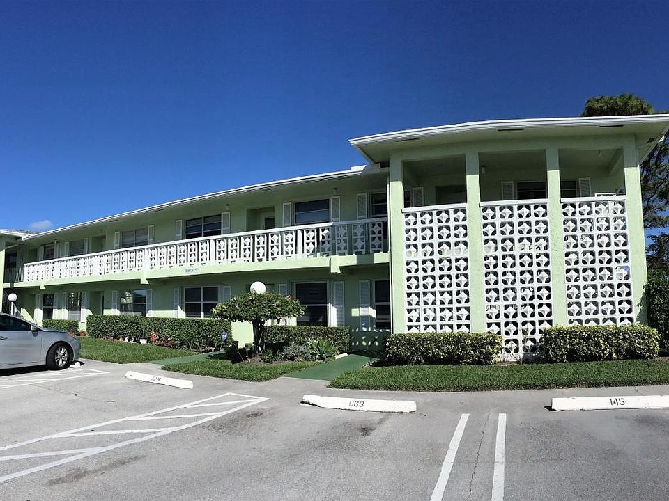 1st image of 2850 SW 13th St #205