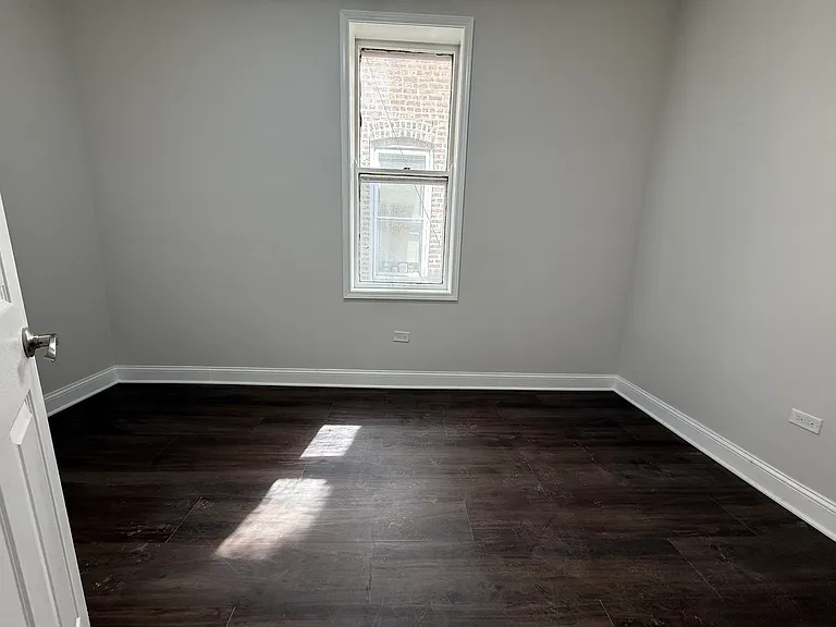2533 S Drake Ave #2 — Photo 10