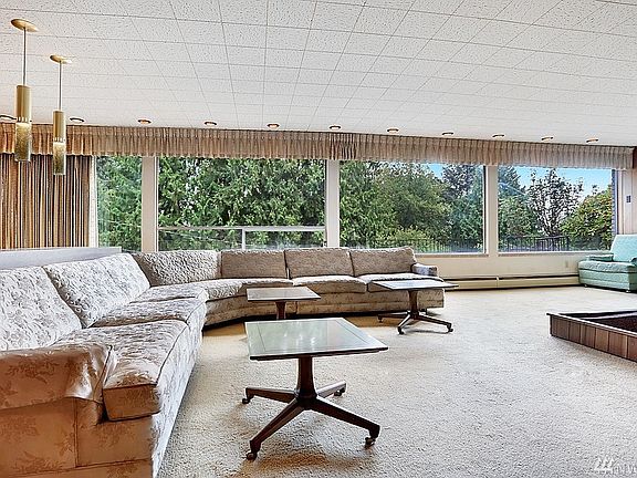 3rd image of 13233 40th Ave NE