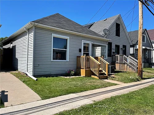 24 Vansitmart Ave Photo 1 24 Vansitmart Ave Photo 1