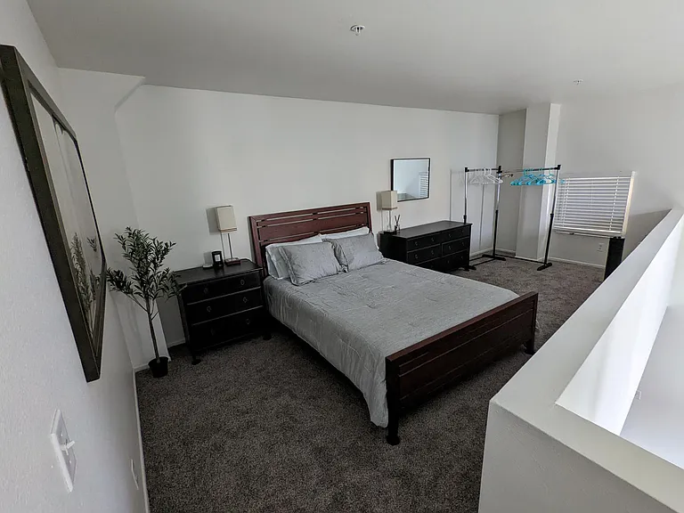 721 9th Ave #20 — Photo 5