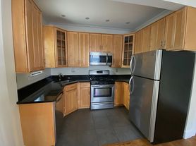 22 Eastburn St