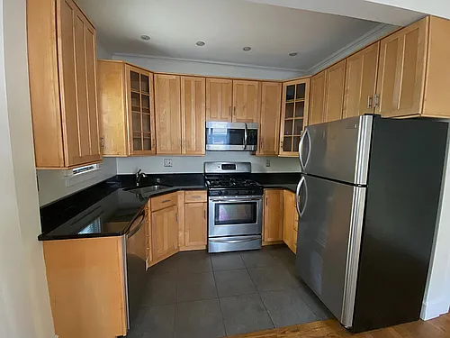 22 Eastburn St #2 Photo 1