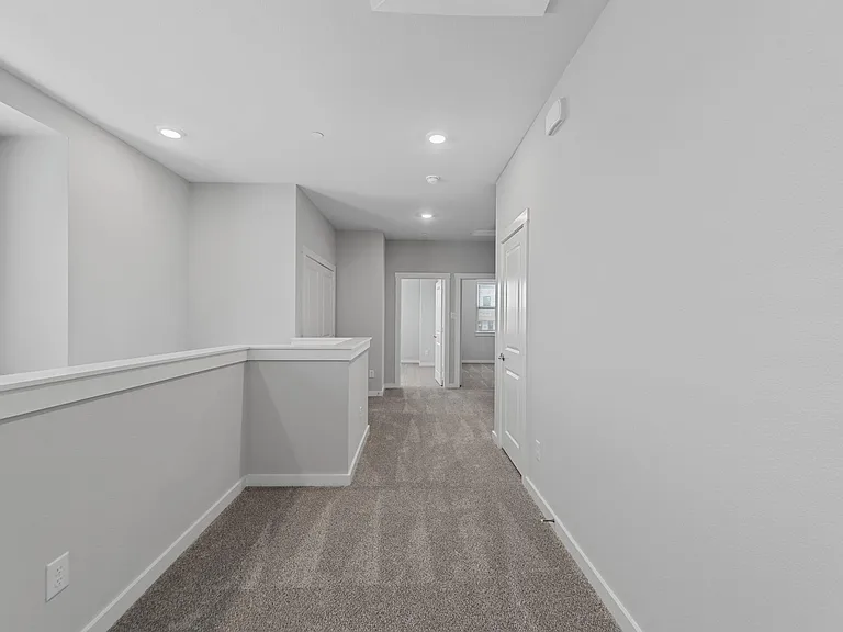 800 Emerling Dr — Photo 20