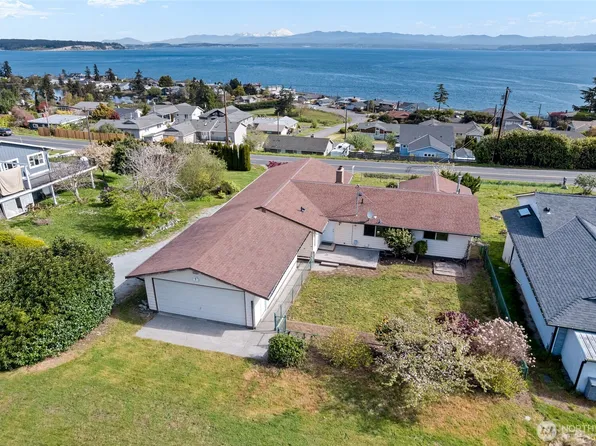 1462 SE Camano Drive, Camano Island, WA 98282
