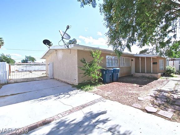 2nd image of 1922 Peyton Dr