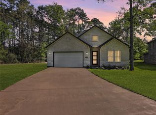 1118 Neros Palace, New Caney, TX 77357