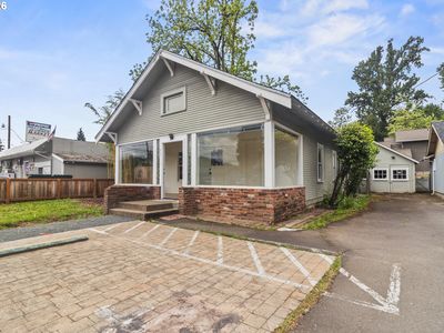 647 N 9th St, Cottage grove, OR, 97424