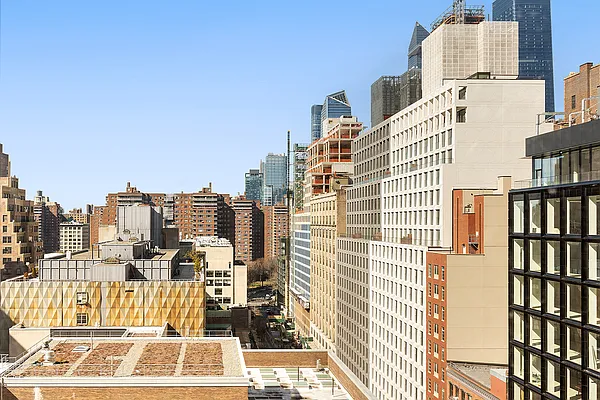 Sold by Corcoran | media 6