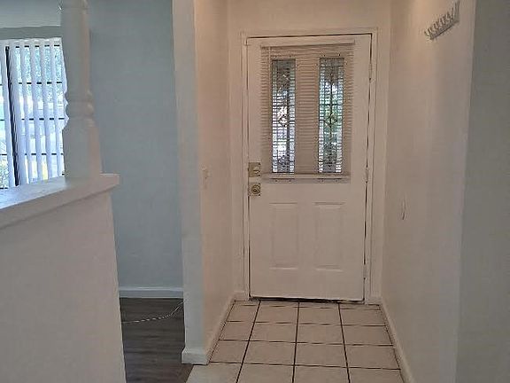 3rd image of 1012 Chagal Ave