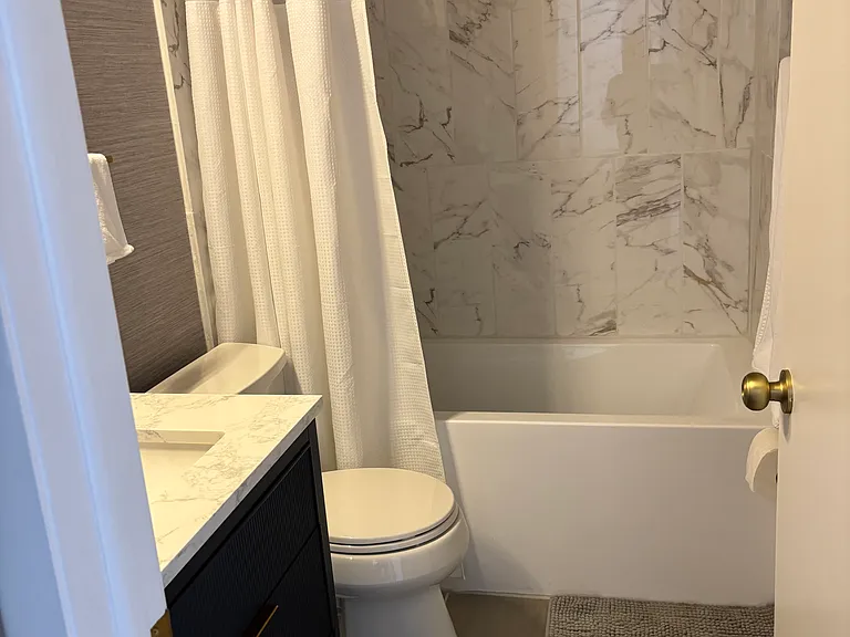 3051 Overlook Pl #B — Photo 3