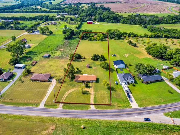 1102 E Fm 902, Howe, TX 75459