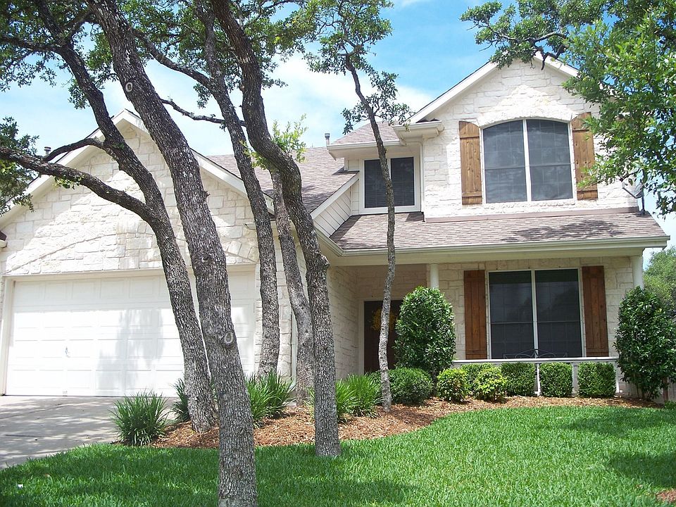 3 BD/ 2.5 Bath, 2100 Sq ft