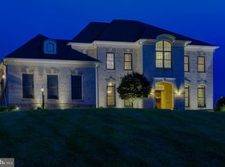 17038 Grindstone Ct, Leesburg, VA 20176