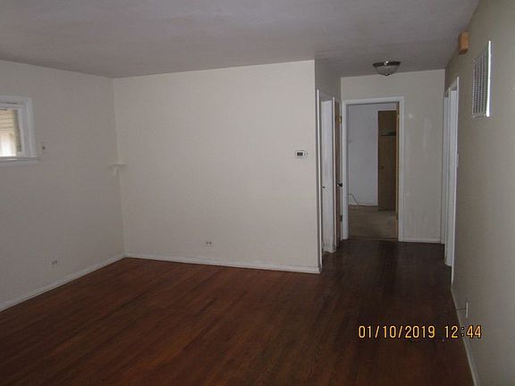 5th image of 14612 Edbrooke Ave