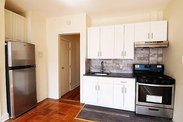 Rented by Bohemia Realty Group | media 14