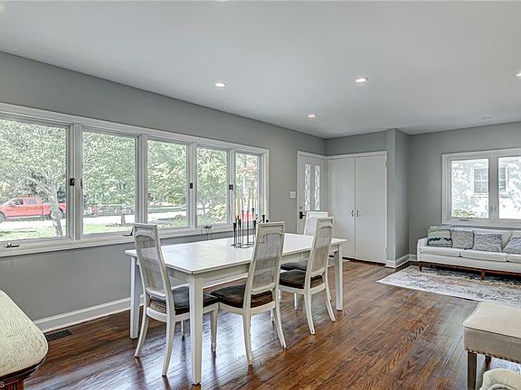 3rd image of 3604 Dogwood Dr
