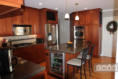 Double oven/Wine & Beverage Cooler