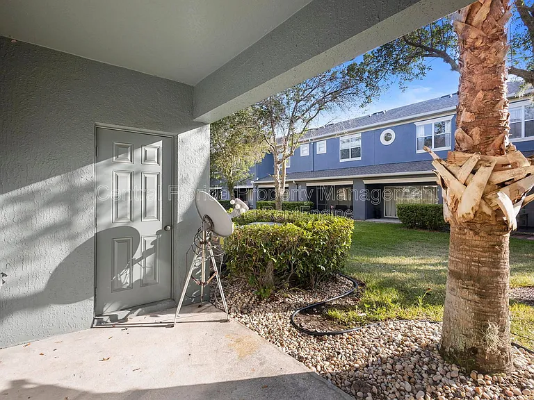 3434 Wilshire Way Rd #1 — Photo 27