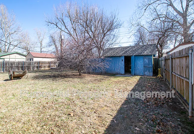 2624 N Markwell Ave — Photo 21