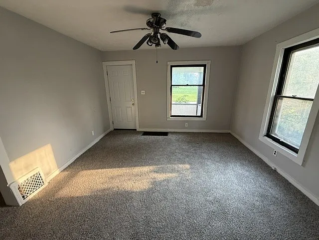 1327 Ward St NW — Photo 7