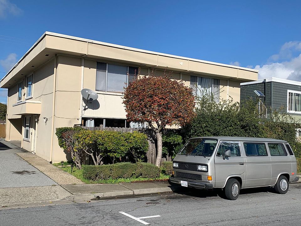 1st image of 484 Richmond Dr #1