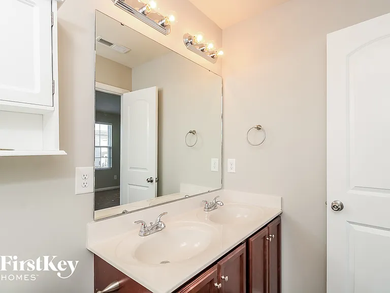 151 Bedrock Ct — Photo 8