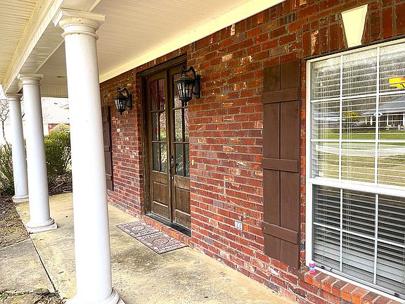 5th image of 494 White Oak Ln