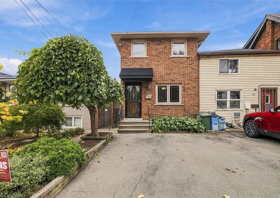 1st image of 53 Picton St W