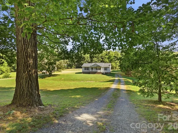 5204 Greenwood Ln, Monroe, NC 28110