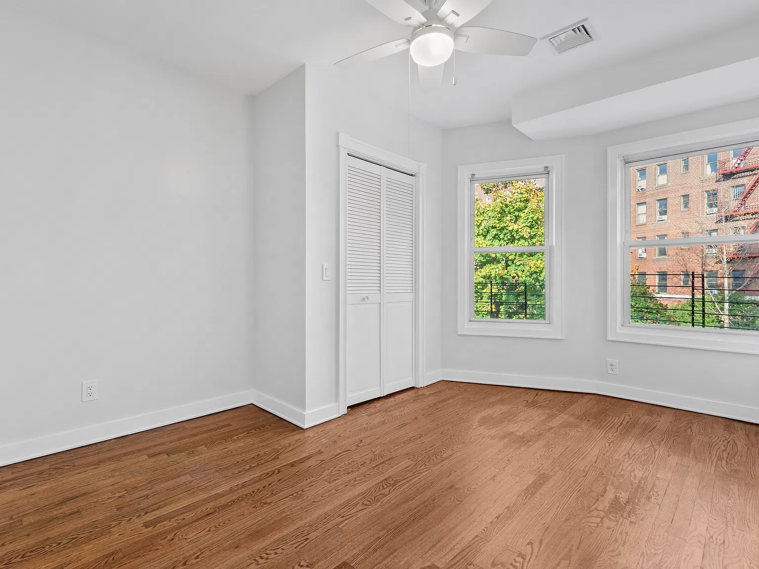 1617 Dorchester Road — Photo 4
