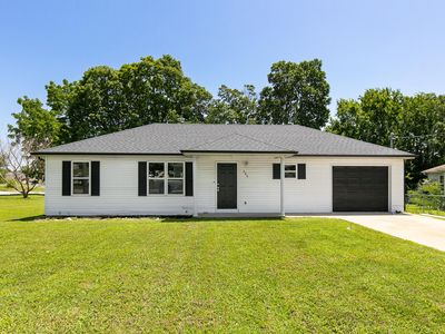 680 N Holt Avenue, Bolivar, MO, 65613