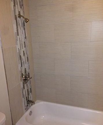 5th image of 828 96th Ave NE