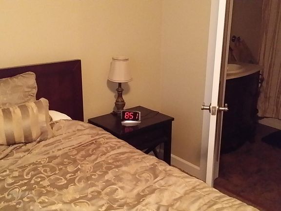 5th image of 25 S Hanover St APT 4