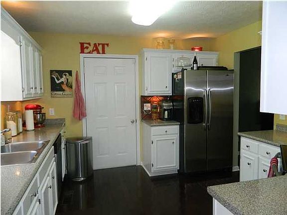 5th image of 258 Haven Dr