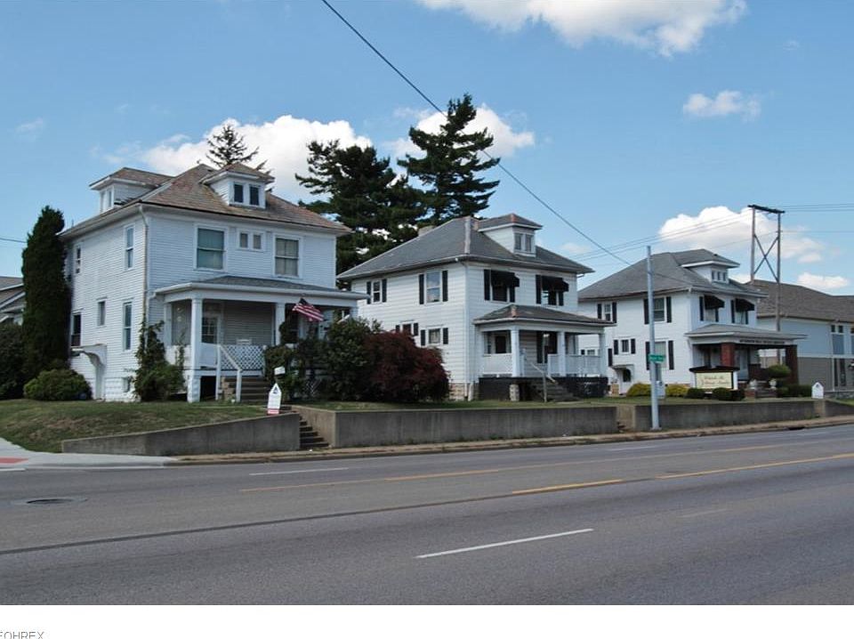 1st image of 1715 Maple Ave