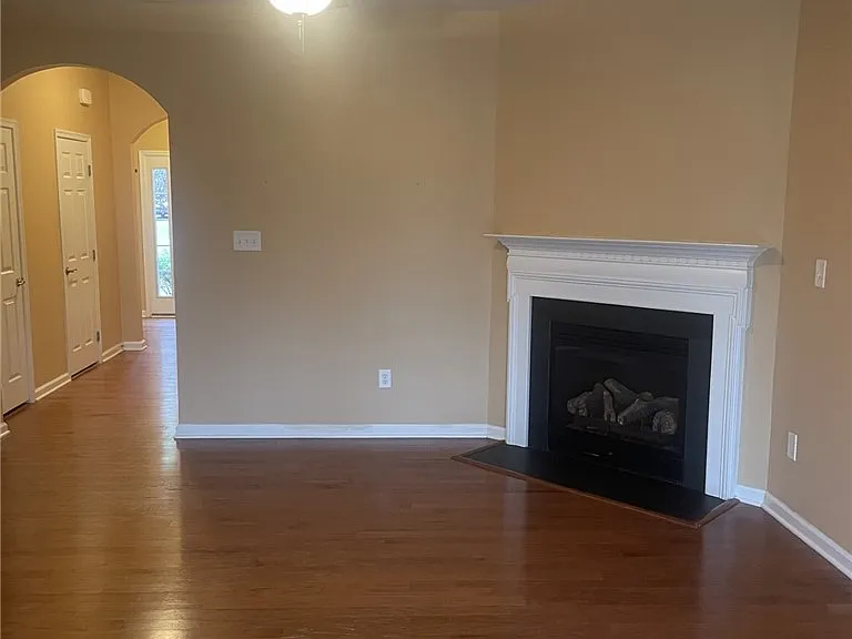 3434 Westham Ln — Photo 5