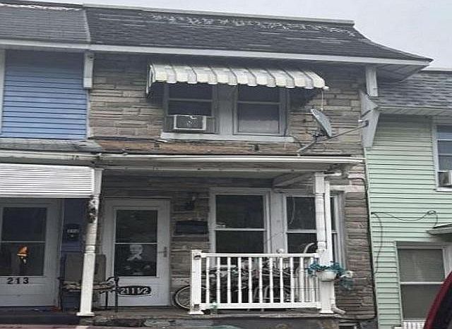 1st image of 211 Clearfield St