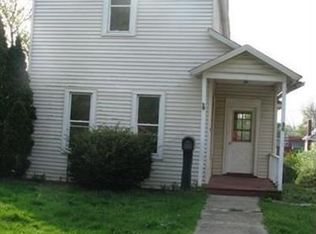 36 W Summit St, Barberton, OH 44203