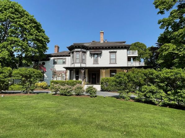 46 Chastellux Ave #M4