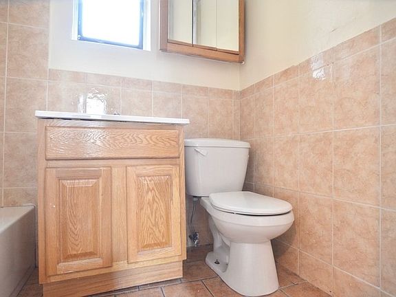 5th image of 4996 Broadway APT 3K