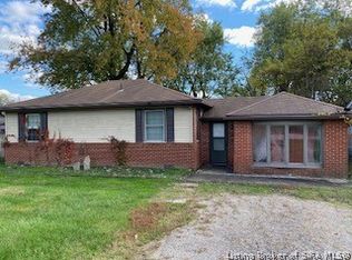 10 E Applegate Ln, Jeffersonville, IN 47130